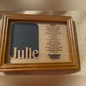 Julie picture frame